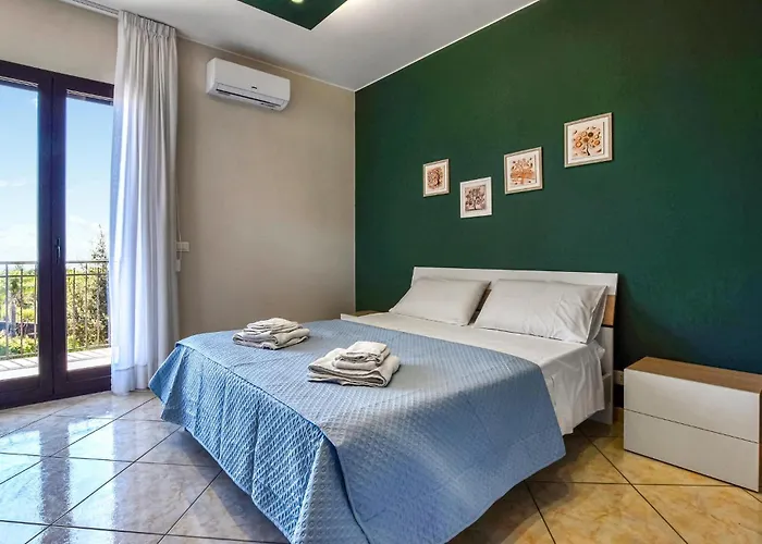 Pet Friendly In Monterosso *